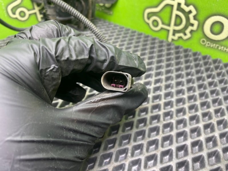 Замок капота, 2490 рублей, Тверь