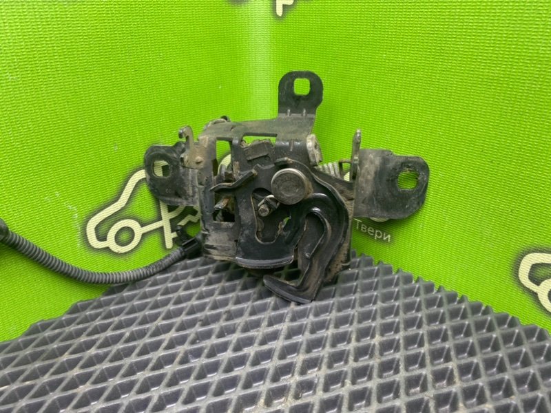 Замок капота, 2490 рублей, Тверь
