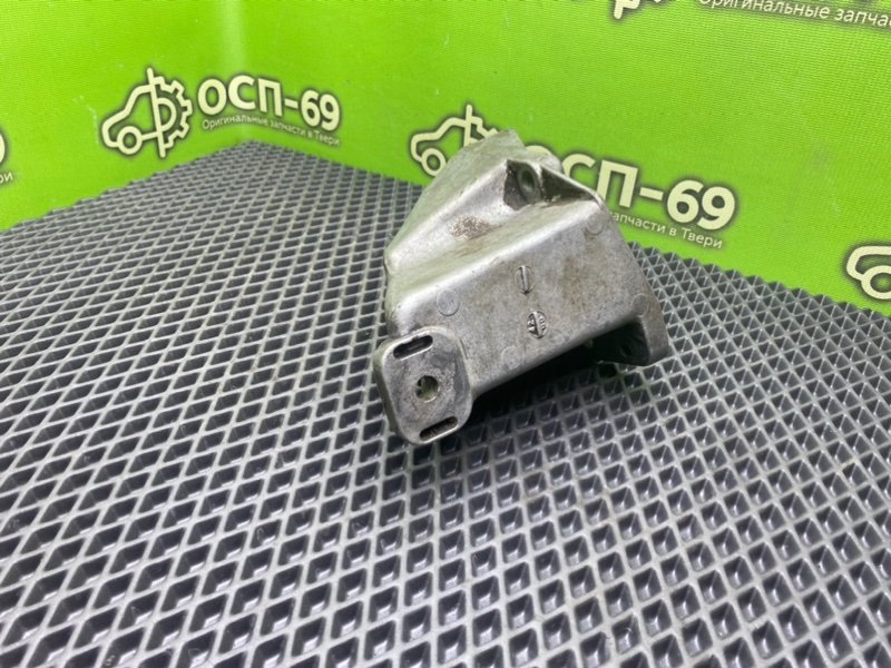 Кронштейн двигателя, 990 рублей, Тверь