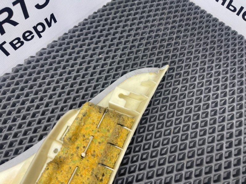 Накладка стойки, 490 рублей, Тверь