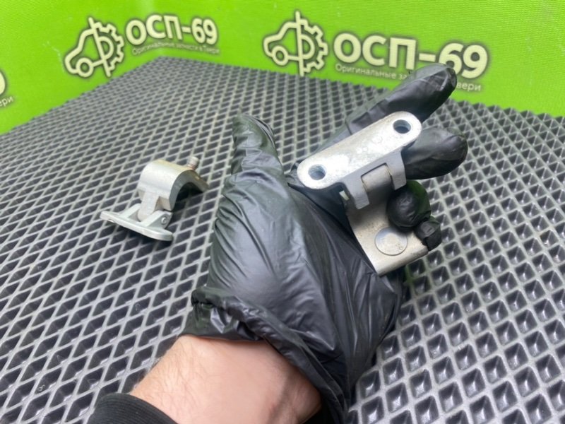 Петли багажника, 1490 рублей, Тверь