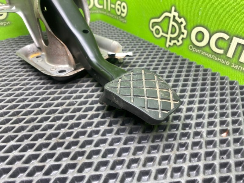 Педаль тормоза, 990 рублей, Тверь