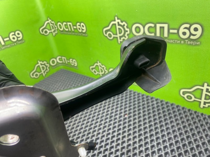 Педаль тормоза, 990 рублей, Тверь