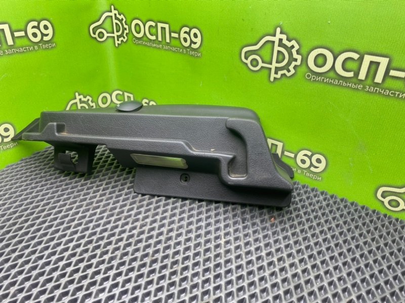 Кронштейн полки багажника, 1690 рублей, Тверь