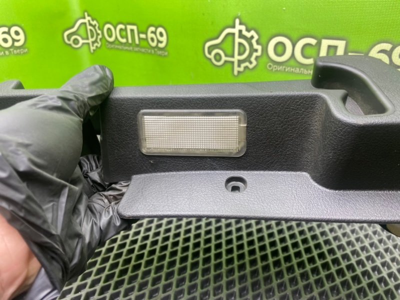 Кронштейн полки багажника, 1690 рублей, Тверь