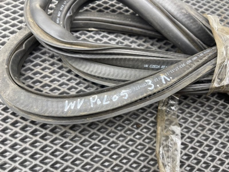 Уплотнитель двери, 1590 рублей, Тверь