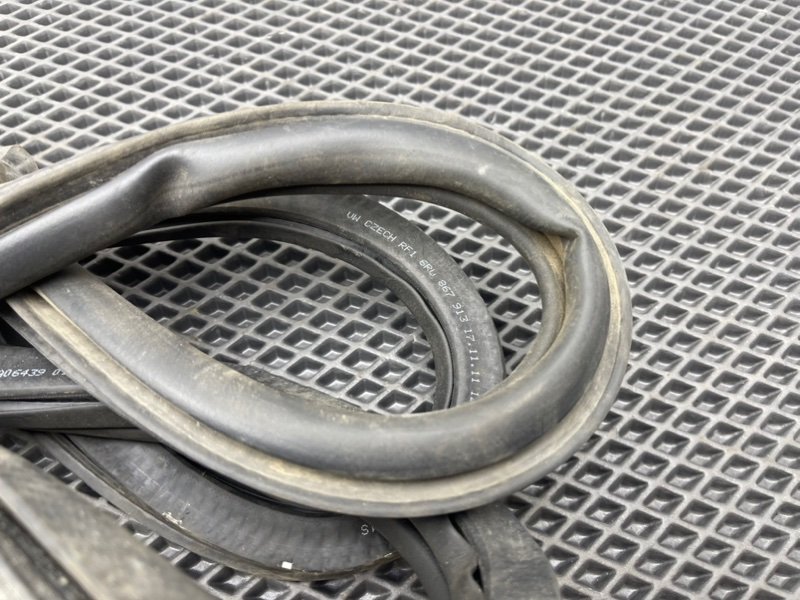 Уплотнитель двери, 1590 рублей, Тверь