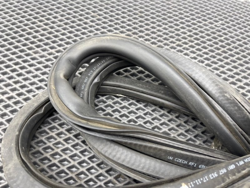 Уплотнитель двери, 1590 рублей, Тверь