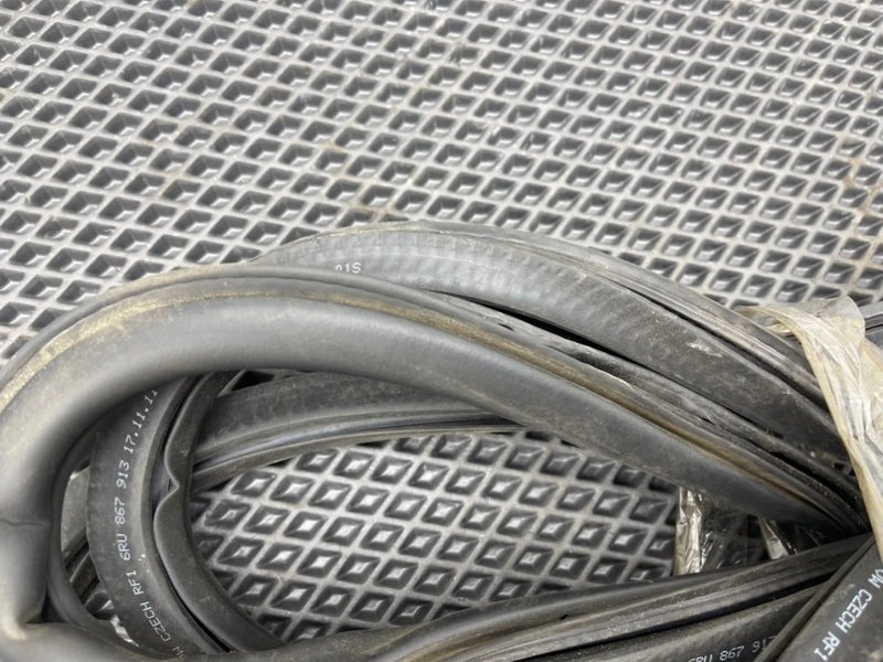 Уплотнитель двери, 1590 рублей, Тверь