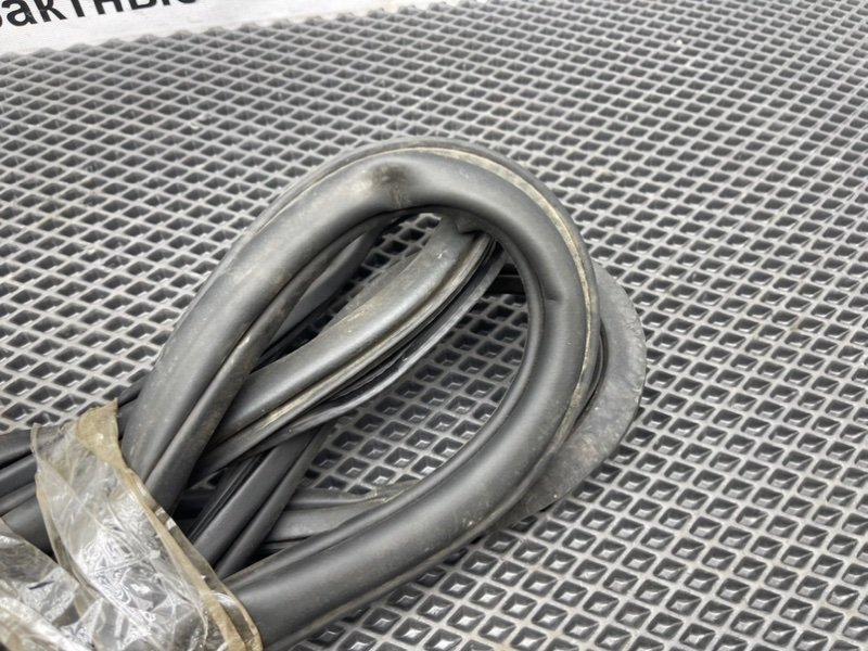 Уплотнитель двери, 1590 рублей, Тверь