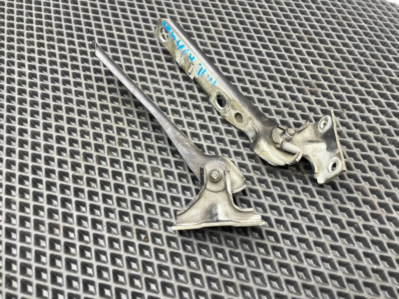 Петли капота, 990 рублей, Тверь