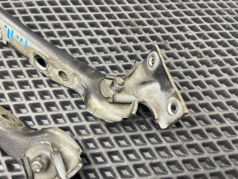 Петли капота, 990 рублей, Тверь