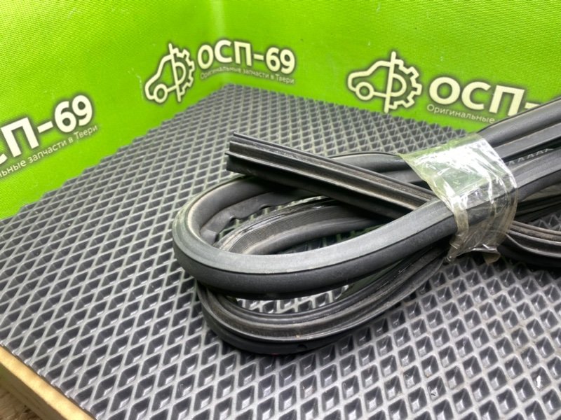 Уплотнительная резинка капота, 790 рублей, Тверь