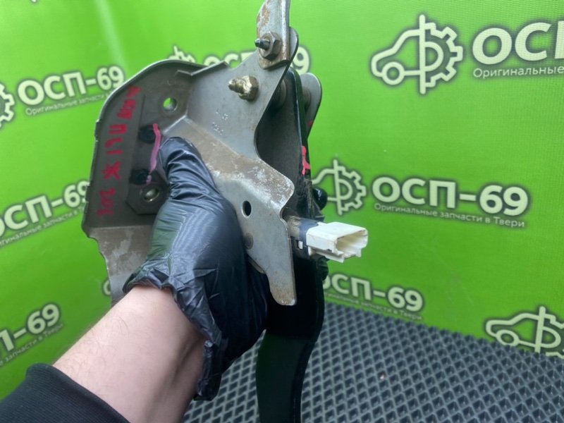 Педаль тормоза, 990 рублей, Тверь