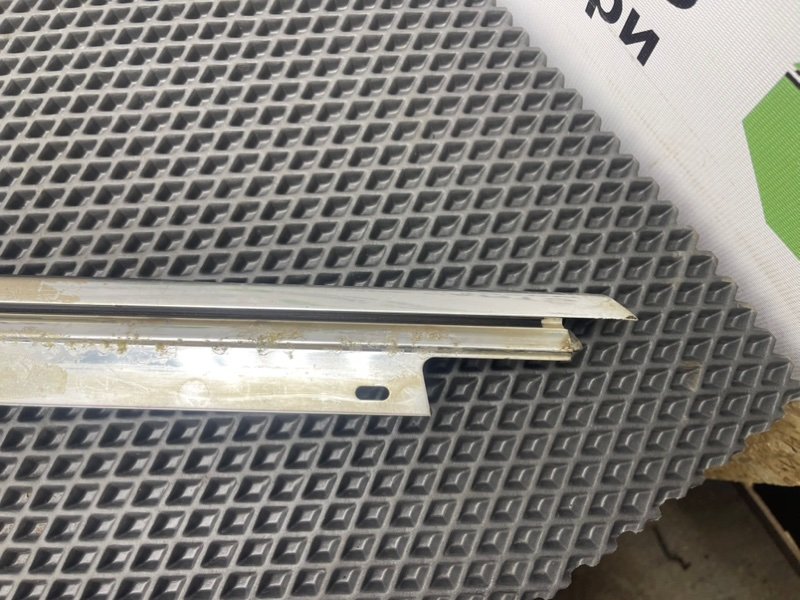 Молдинг стекла, 990 рублей, Тверь