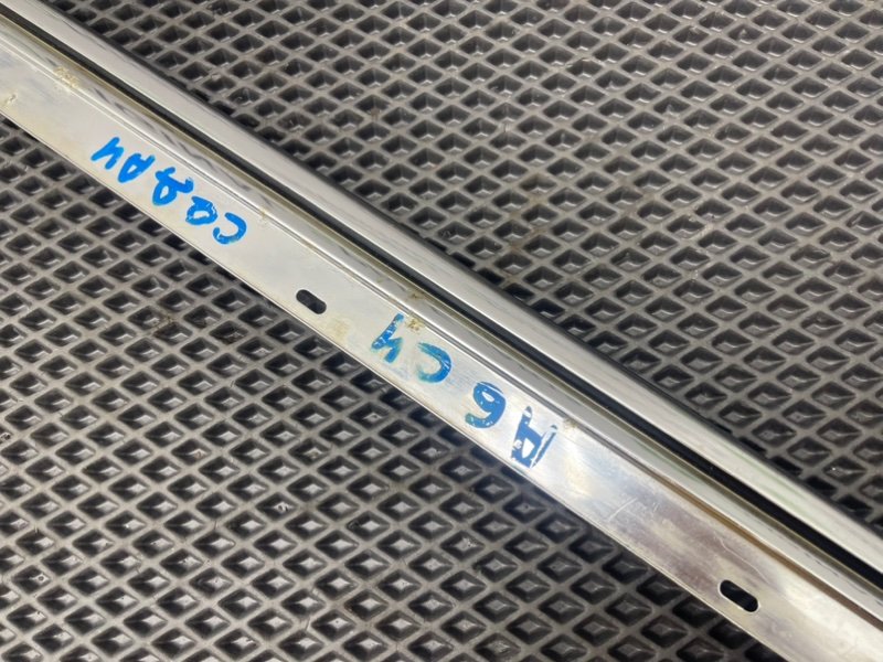 Молдинг стекла, 990 рублей, Тверь