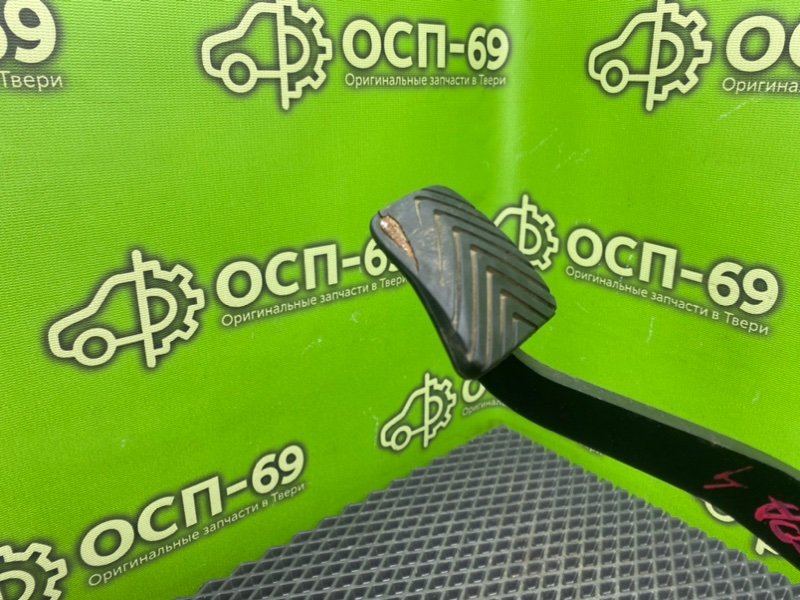 Педаль тормоза, 690 рублей, Тверь