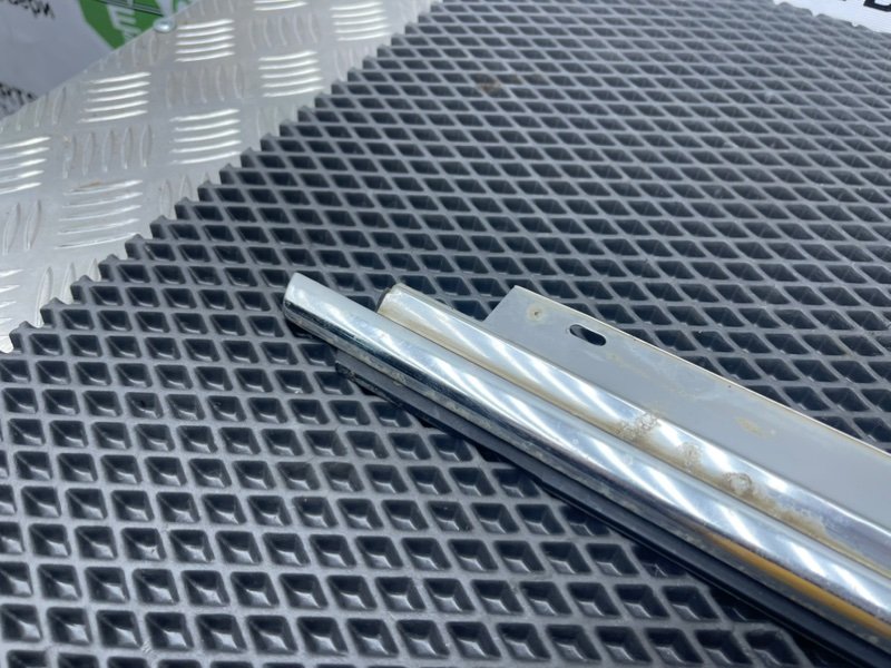 Молдинг стекла, 790 рублей, Тверь