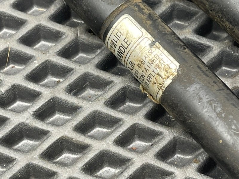 Амортизаторы багажника, 1290 рублей, Тверь