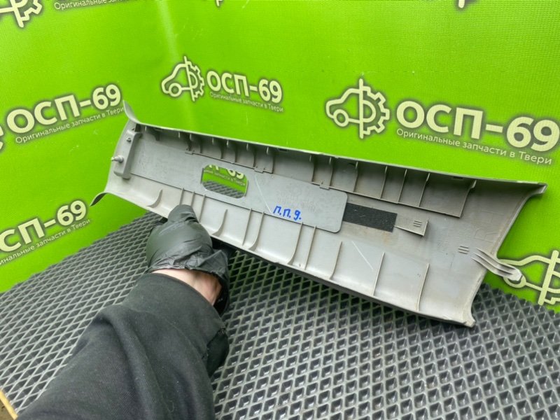 Накладка стойки, 490 рублей, Тверь