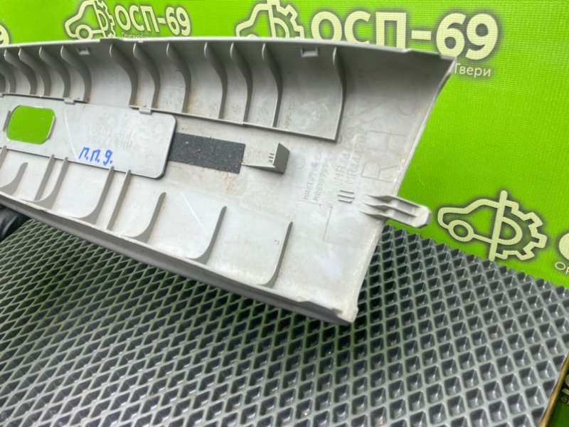 Накладка стойки, 490 рублей, Тверь