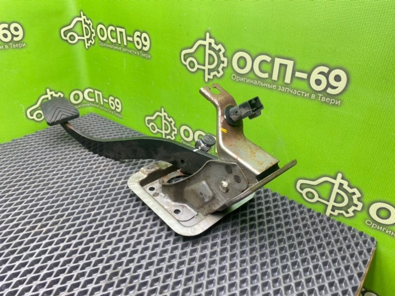 Педаль тормоза, 990 рублей, Тверь