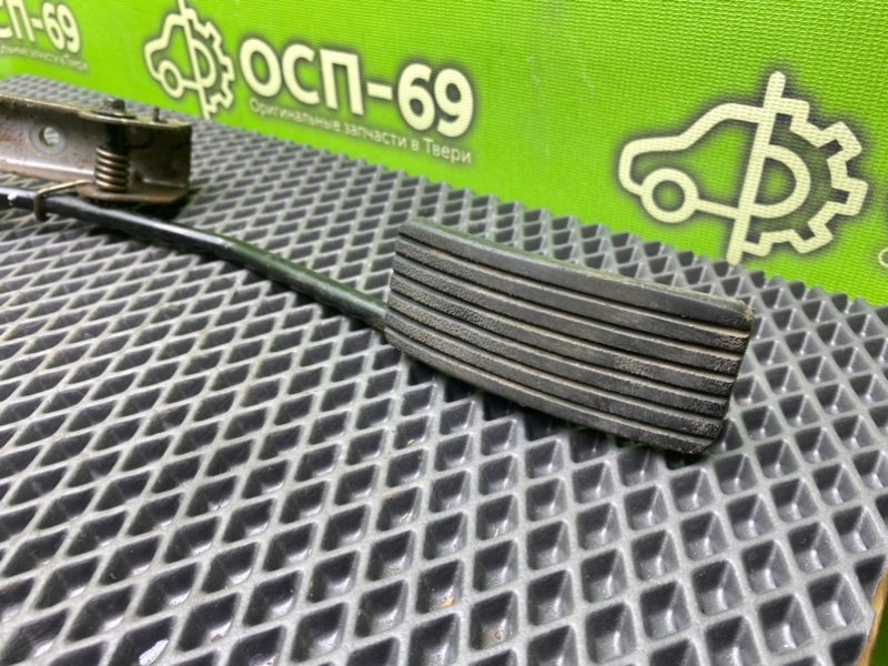 Педаль газа, 690 рублей, Тверь