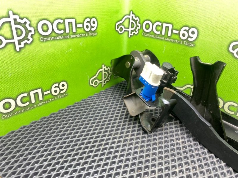 Педаль тормоза, 990 рублей, Тверь