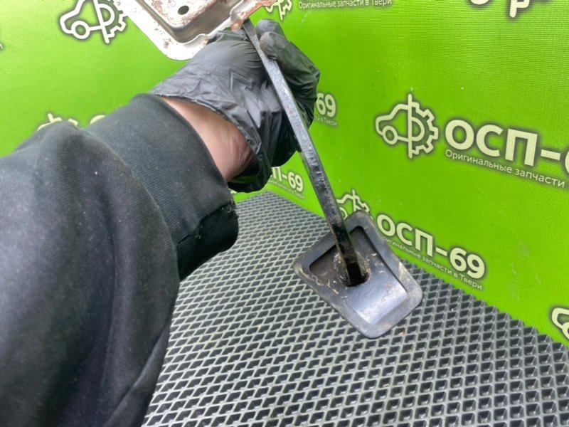 Педаль тормоза, 990 рублей, Тверь