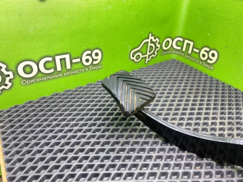 Педаль тормоза, 990 рублей, Тверь