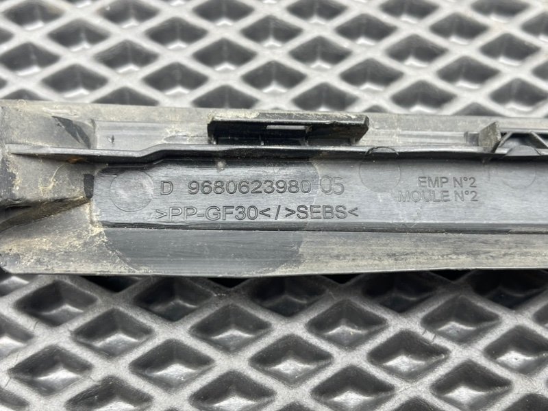 Молдинг лобового стекла, 1790 рублей, Тверь