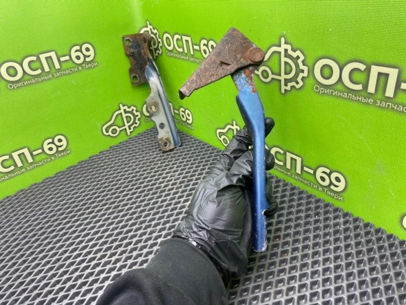 Петли капота, 1290 рублей, Тверь