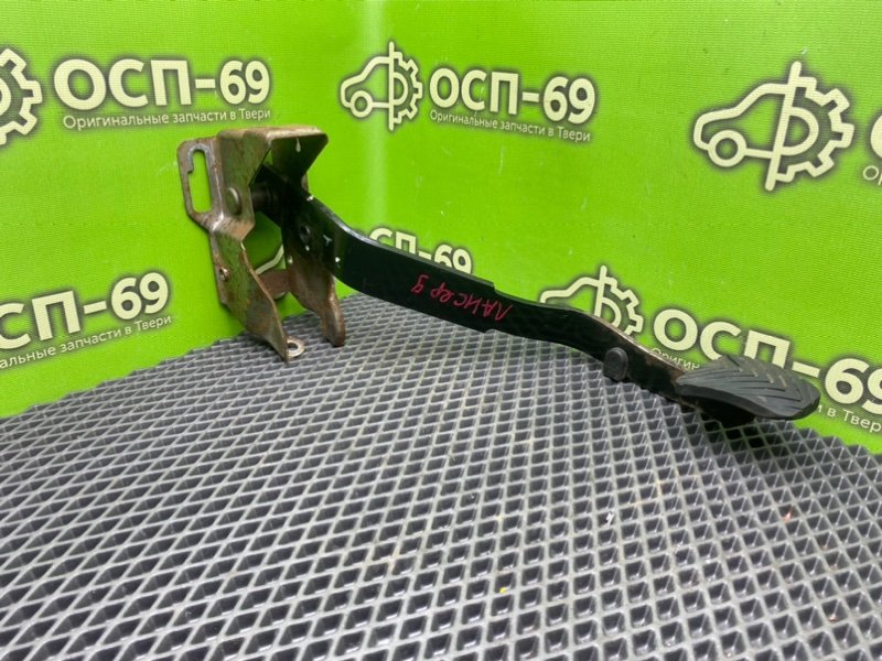 Педаль сцепления, 790 рублей, Тверь