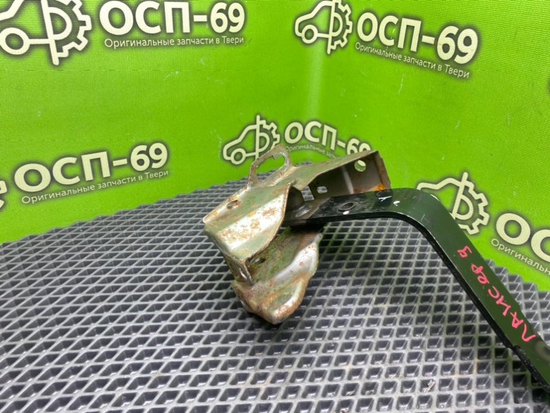 Педаль сцепления, 790 рублей, Тверь