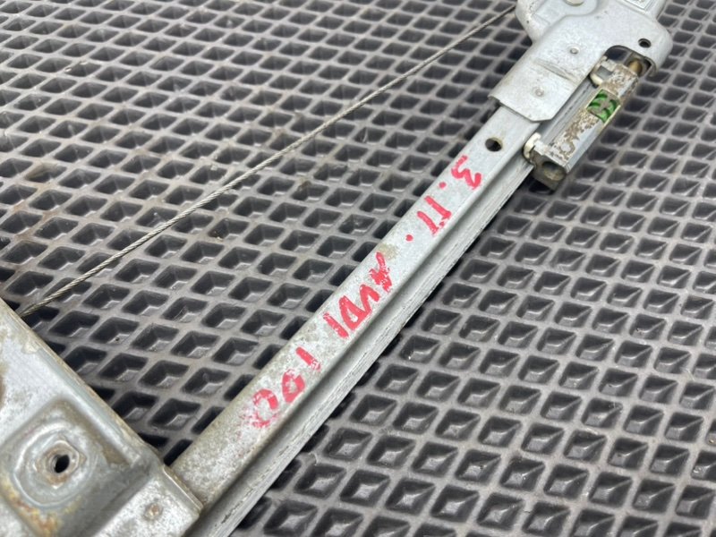 Стеклоподъемник, 590 рублей, Тверь