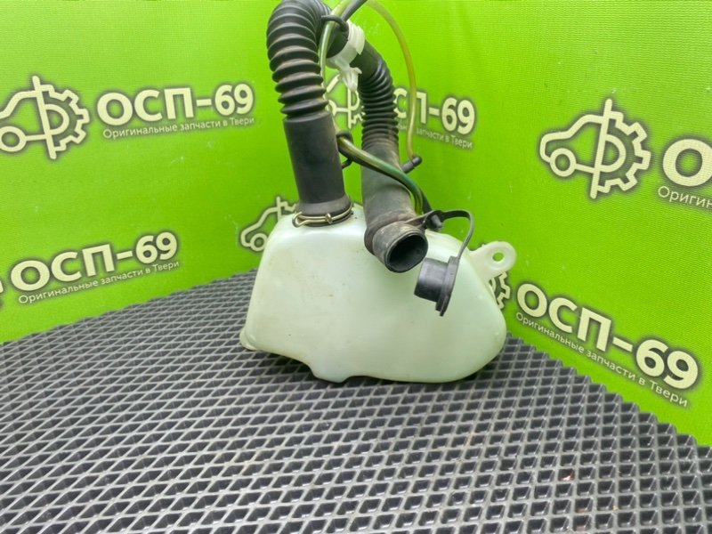 Бачок омывателя заднего стекла, 990 рублей, Тверь