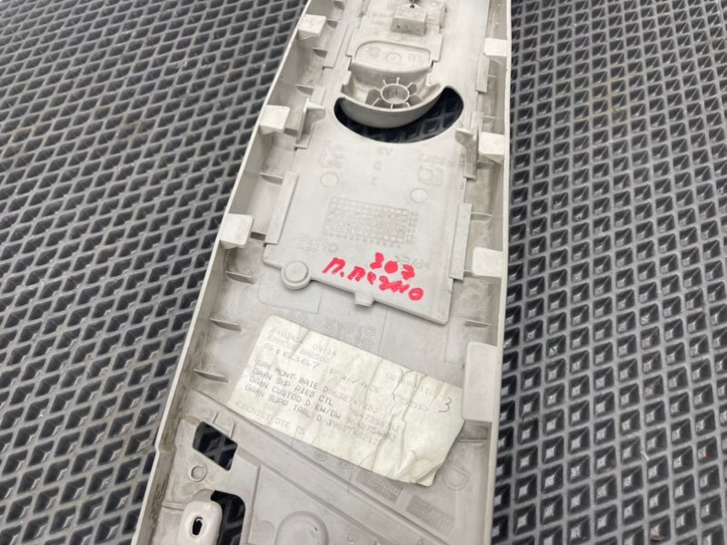 Накладка стойки, 390 рублей, Тверь