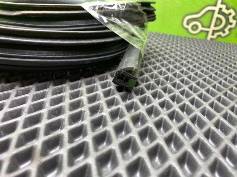 Уплотнитель стекла двери, 1490 рублей, Тверь