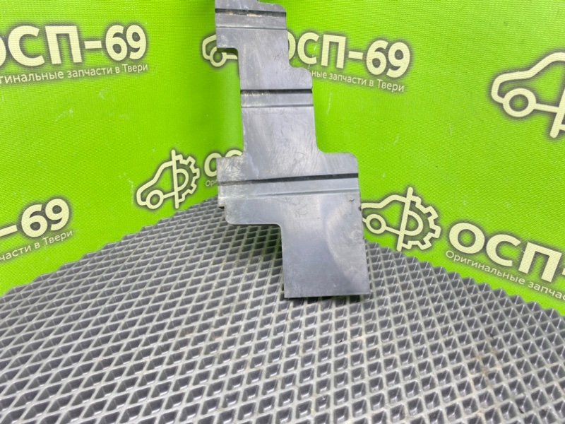 Дефлектор радиатора, 690 рублей, Тверь