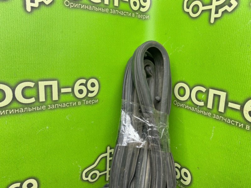 Уплотнительная резинка капота, 690 рублей, Тверь