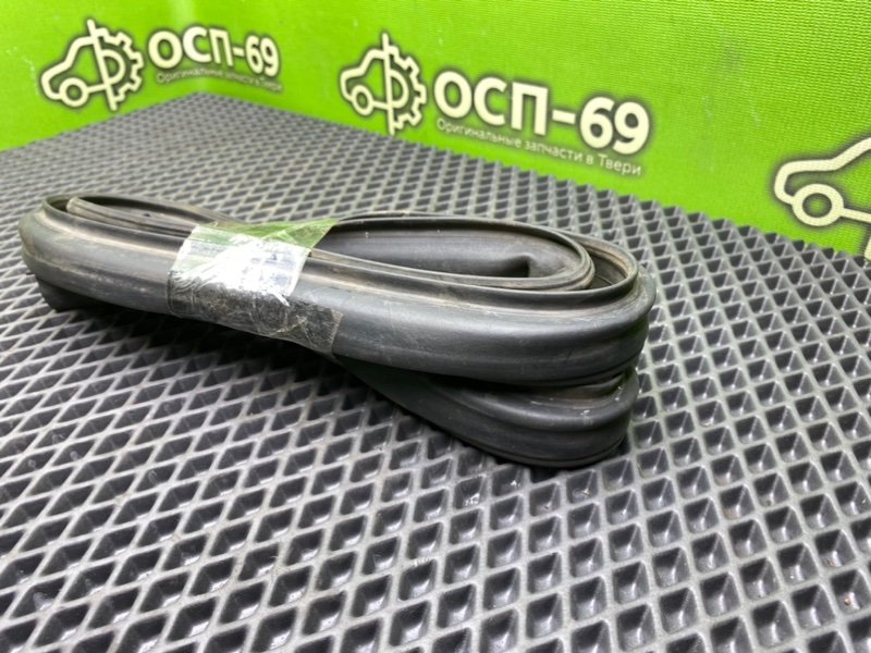 Уплотнительная резинка капота, 690 рублей, Тверь