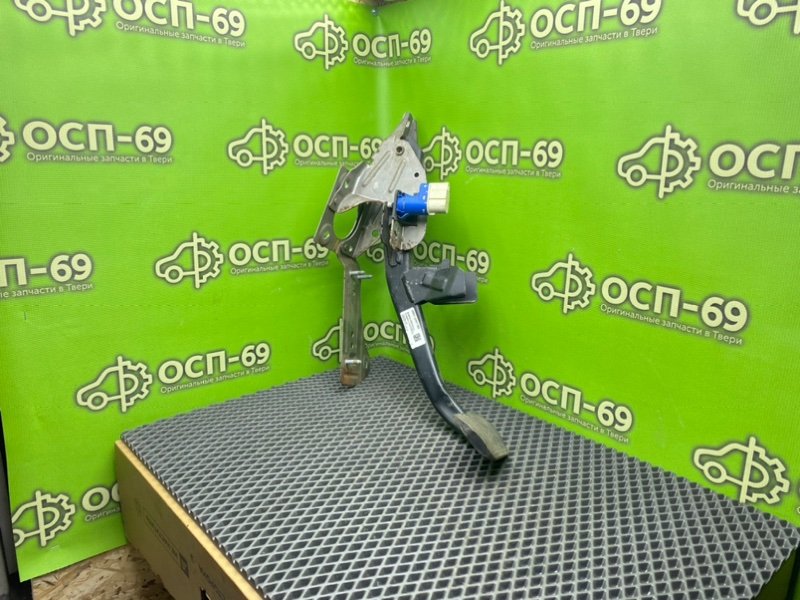 Педаль тормоза, 790 рублей, Тверь