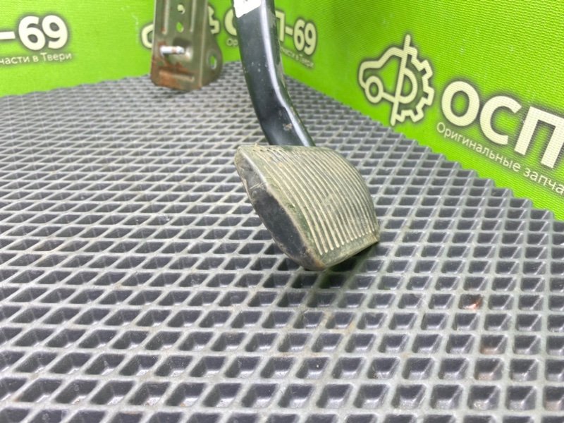 Педаль тормоза, 790 рублей, Тверь