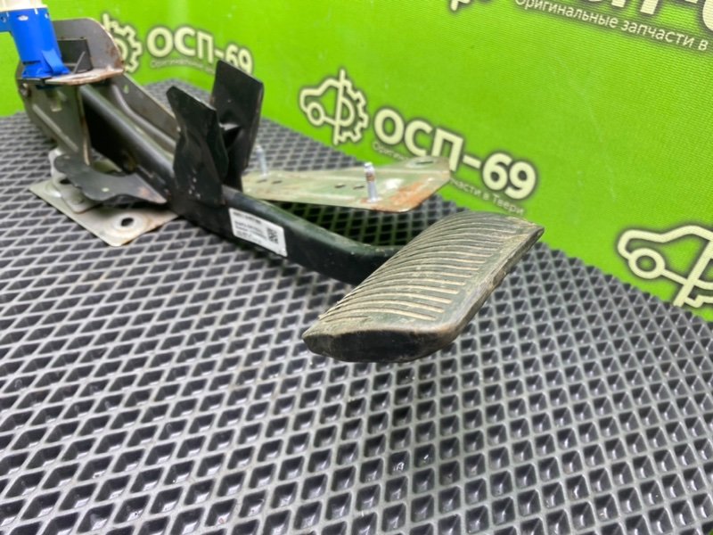 Педаль тормоза, 790 рублей, Тверь