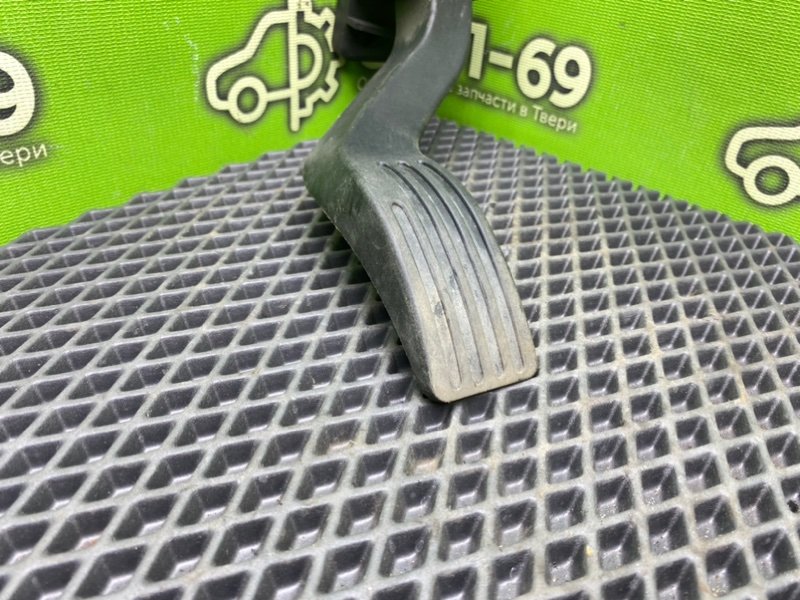 Педаль газа, 390 рублей, Тверь