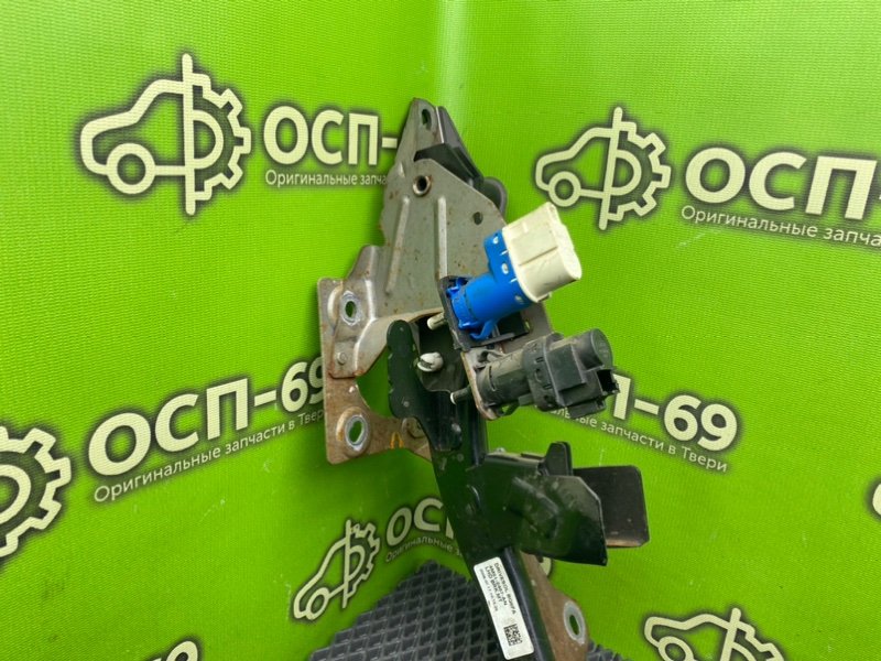 Педаль тормоза, 1490 рублей, Тверь