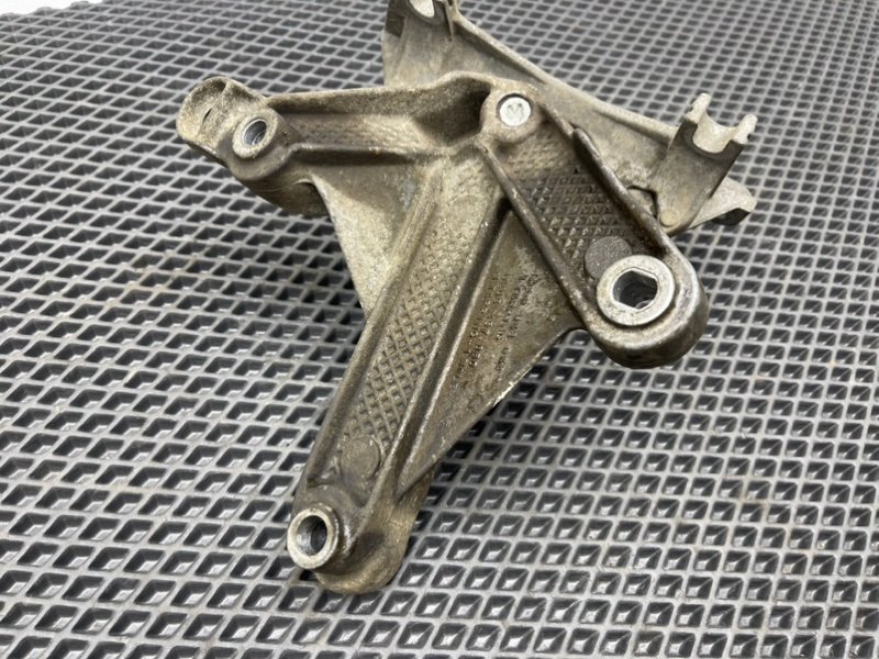 Опора МКПП, 1090 рублей, Тверь