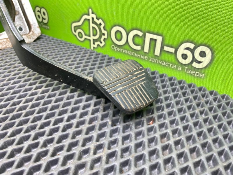 Педаль тормоза, 990 рублей, Тверь