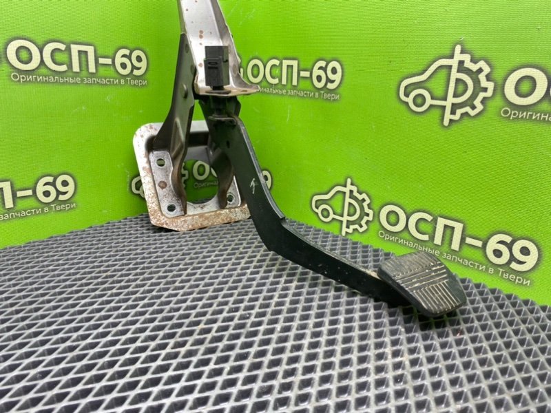 Педаль тормоза, 990 рублей, Тверь