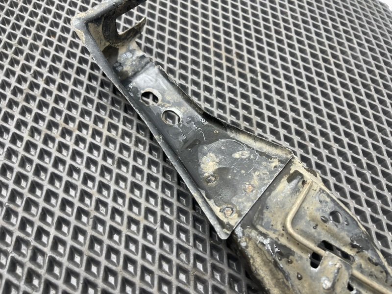 Крепление фары, 890 рублей, Тверь